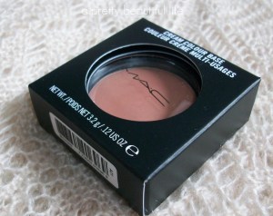 MAC Cream Base Colour             (In Hush...My Fave)!